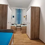 ゲストハウス Hostinske Nad Restauraci Kosetice Se Spolecnou Koupelnou, Wc A Kuchynkou *